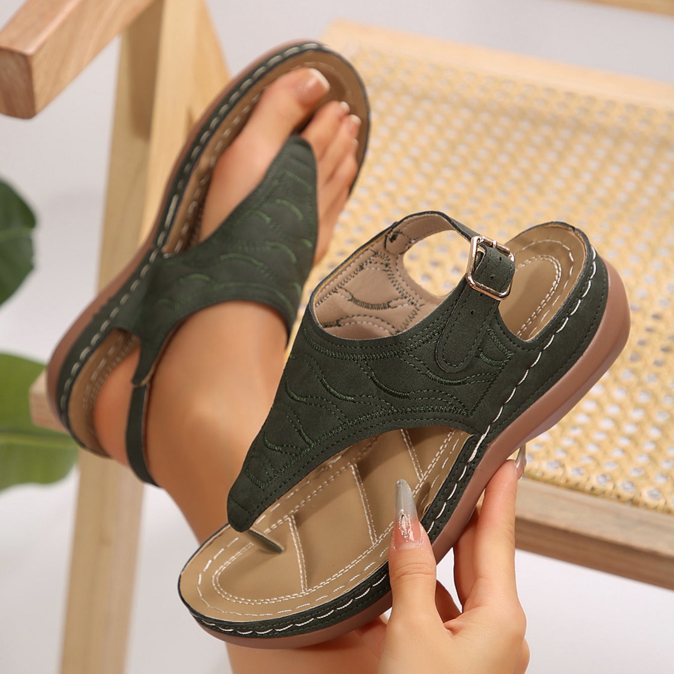 Nira Lightweight Comfortable Sandals