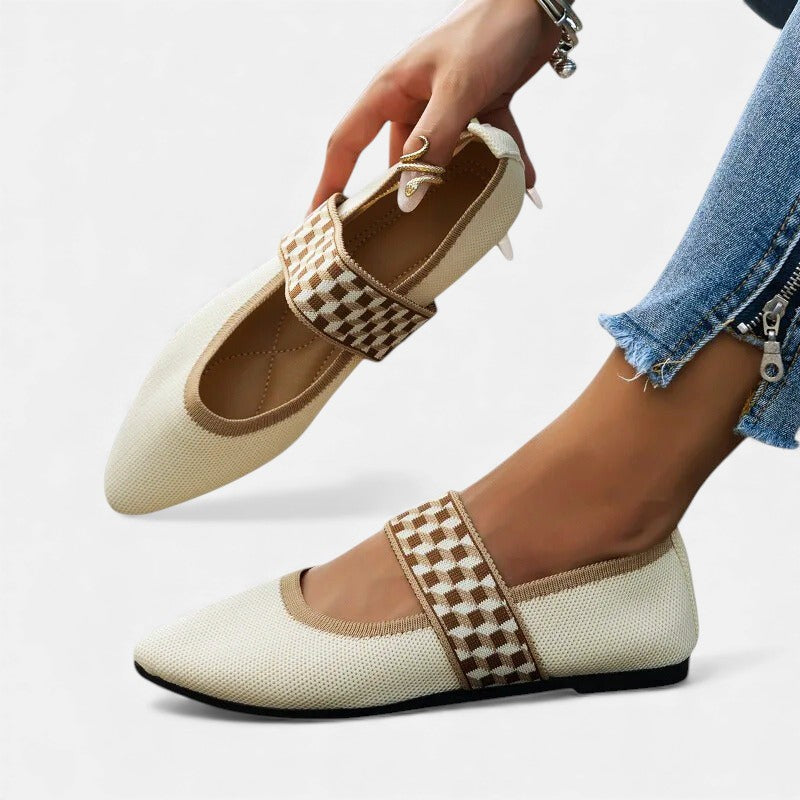 Cleo | Point Flats