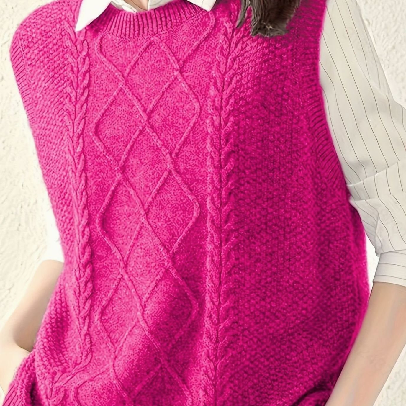 Penelope | Women's Cable-Knit Sleeveless Sweater Vest Round Neck