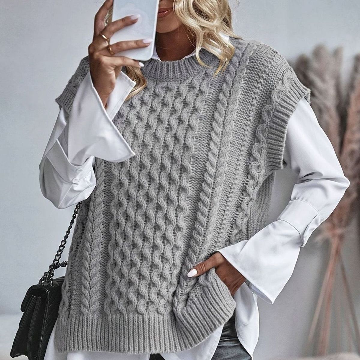 Charlotte | Women's Cable-Knit Sweater Vest Relaxed-Fit Pullover